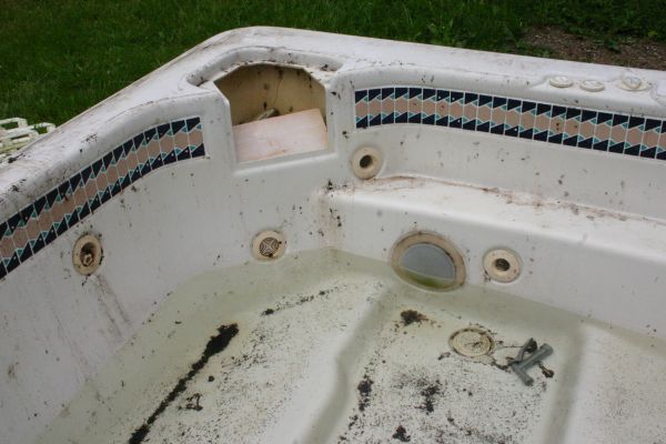 Hot Tub Removal in Sandy