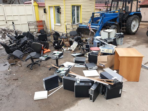 Office Junk Removal in Sandy
