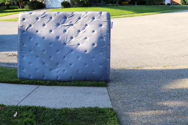 Mattress Removal Service in Sandy