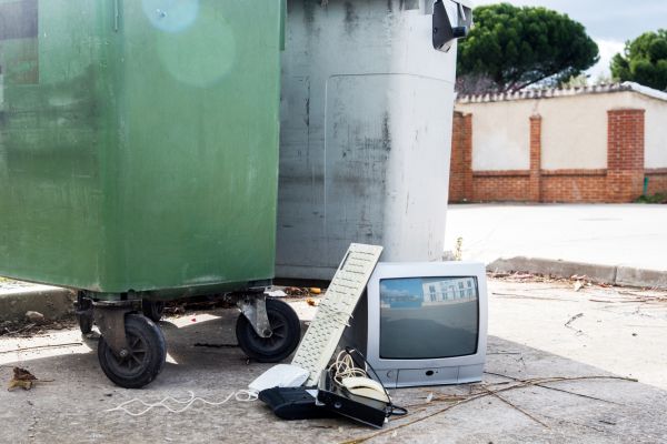 Television Disposal in Sandy
