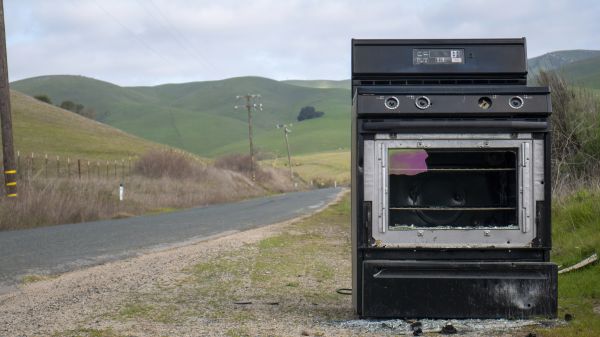 Oven Disposal Service in Sandy